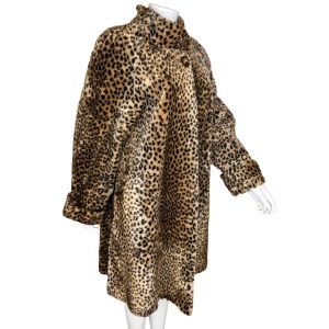 Vintage 1980s Leopard Print Faux Fur Coat by Utex Ladies Size S - Fashionconservatory.com