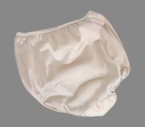 Vintage 80s Deadstock Nude Panties, Briefs, Size 5, Vassarette - Fashionconservatory.com
