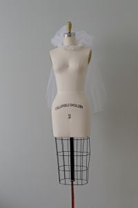 1980s floral bridal crown with detachable short tulle veil - Fashionconservatory.com