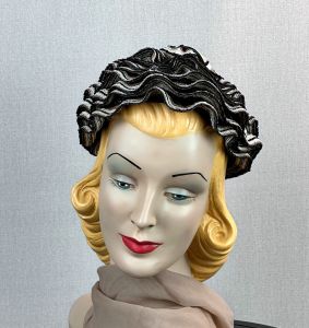 Vintage 1960s Hat Black Taupe and Cream Ruffled Straw Pixie by Evelyn Varon - Fashionconservatory.com