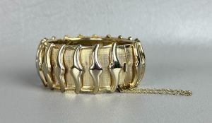 Whiting & Davis Mid Century Goldtone Hinged Cuff Bracelet, Sz 7 - Fashionconservatory.com