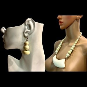 60s MOD White Plastic Resin Large Bead Necklace Pendant & Dangle Earrings Set