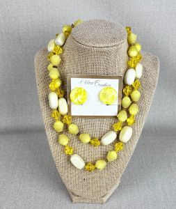 Vintage 50s Demi Parure Yellow Lucite Necklace and Clip On Earrings, Made in West Germany, Married S